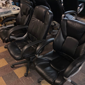 Leatherette office chair
