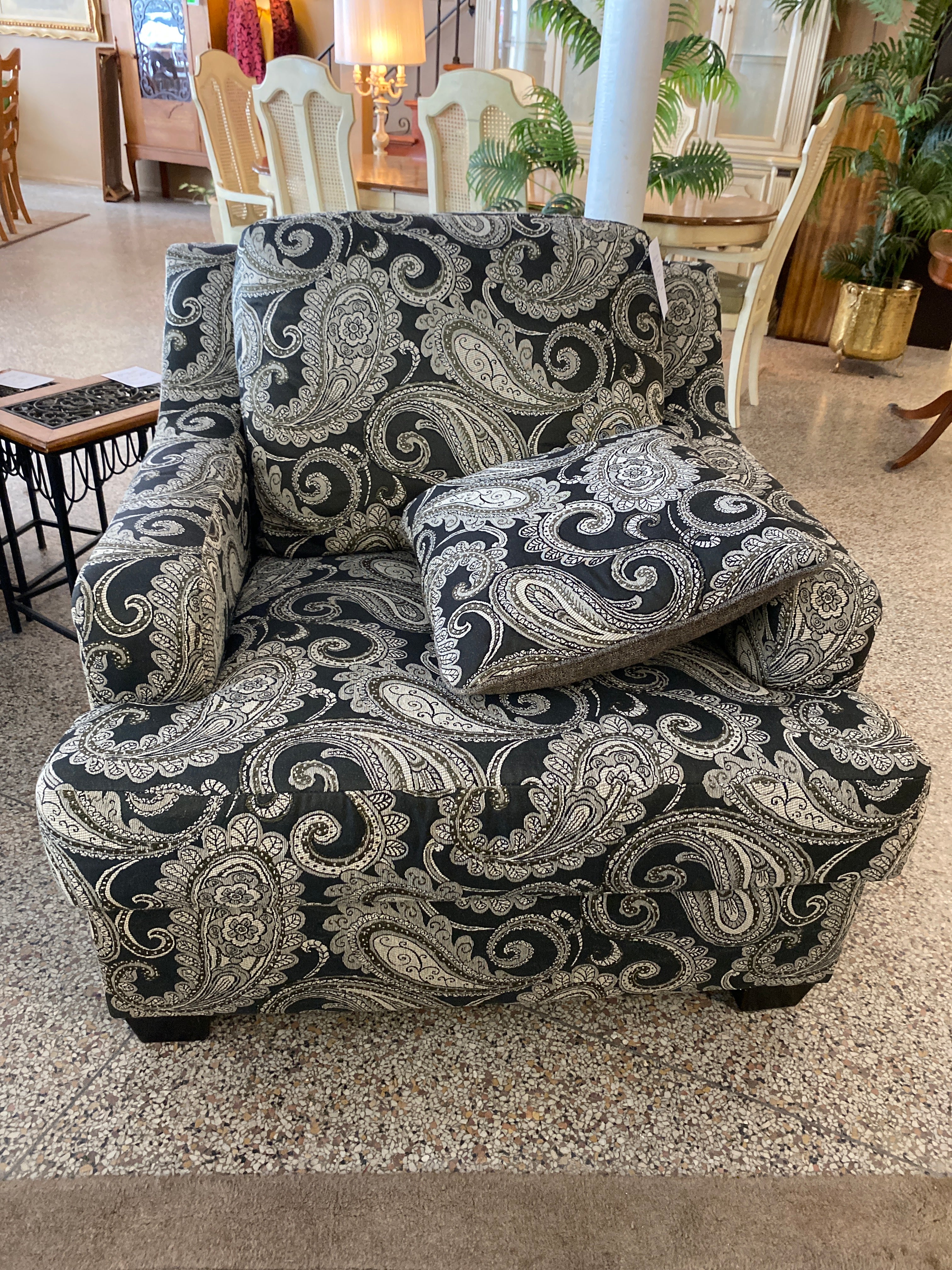 One / half arm chair