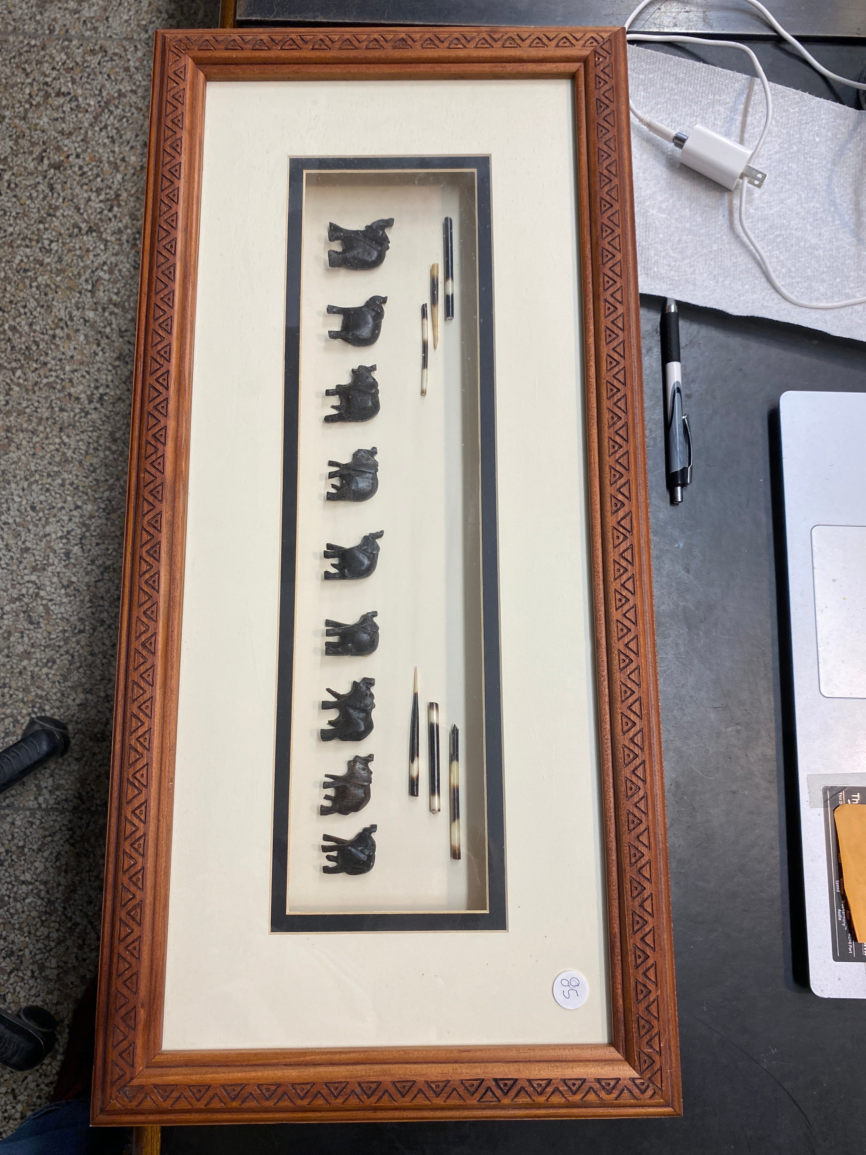 9in1 elephants / quills