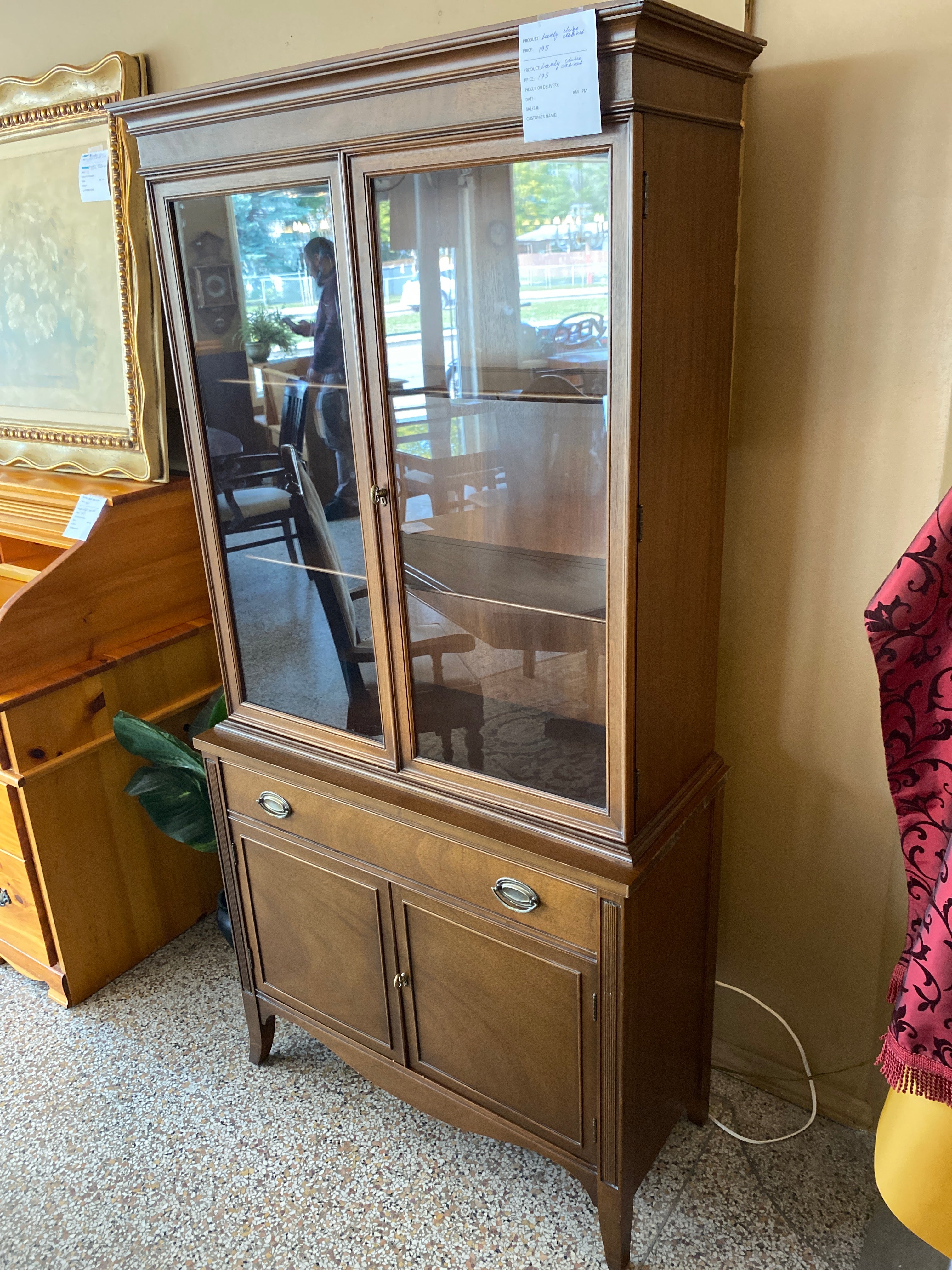 Lovely China cabinet