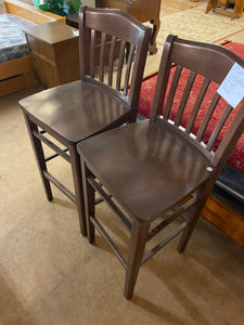 2 wooden bar stools