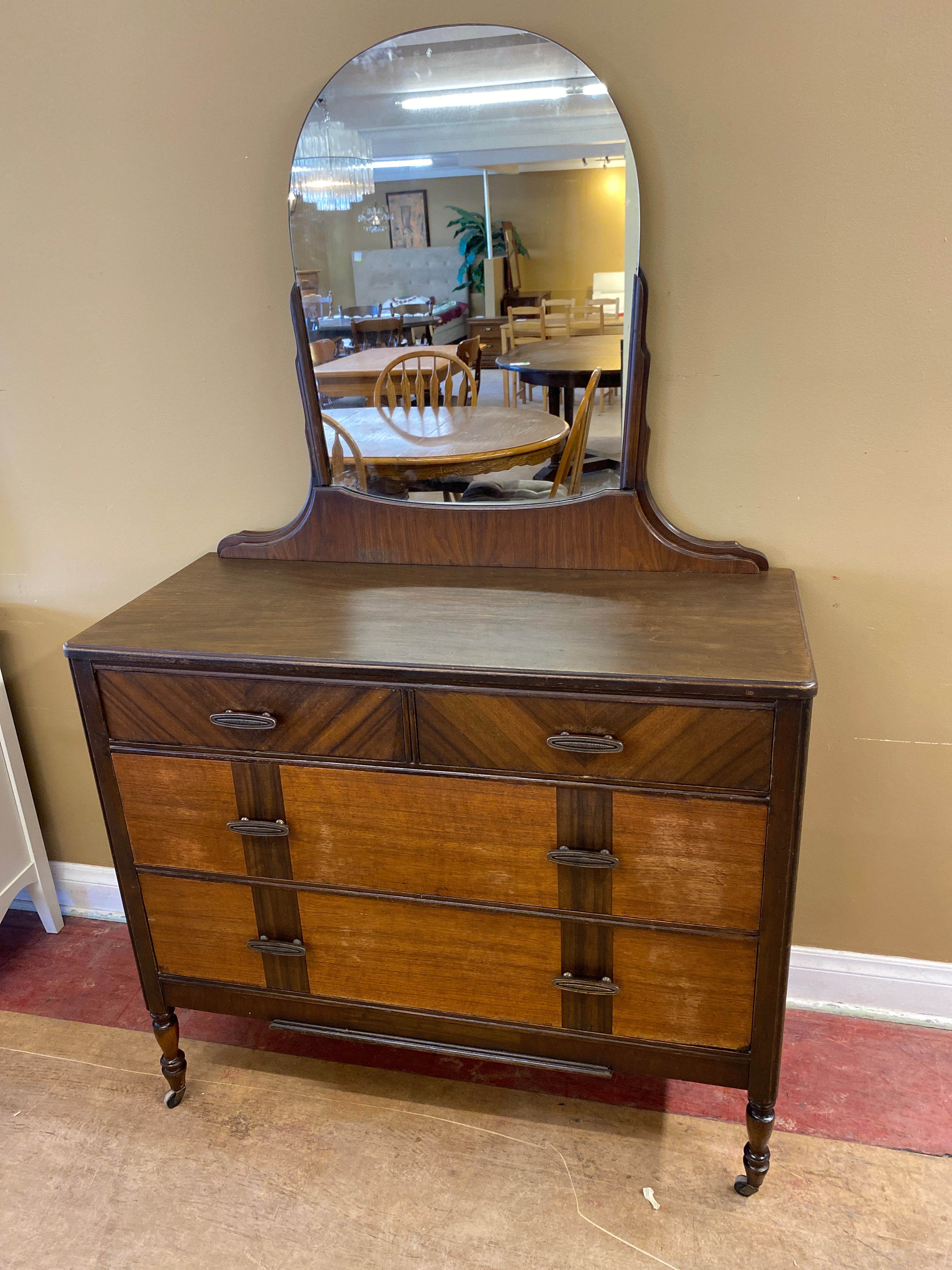 Antique dresser / mirror