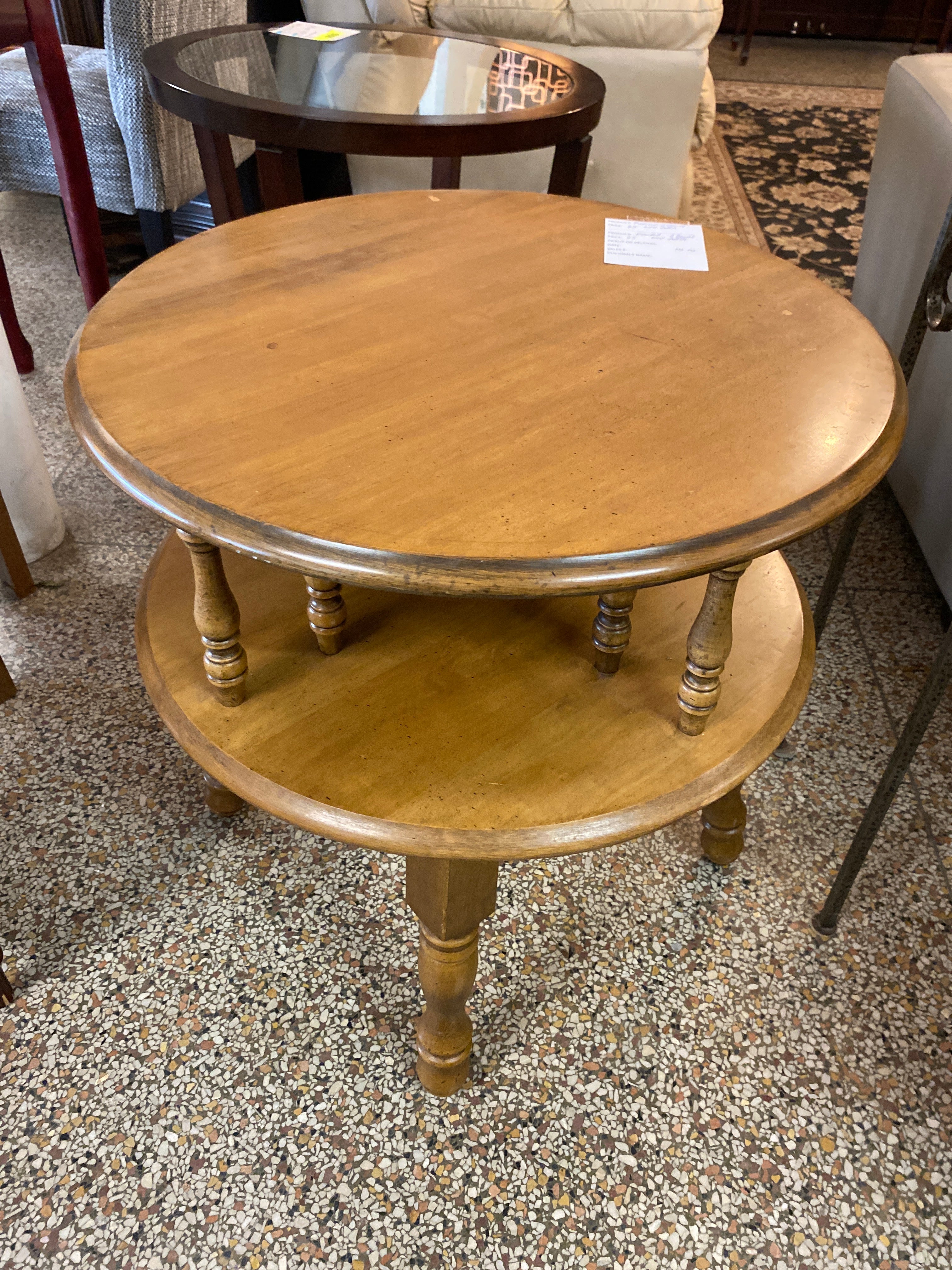 Round 2 level end table