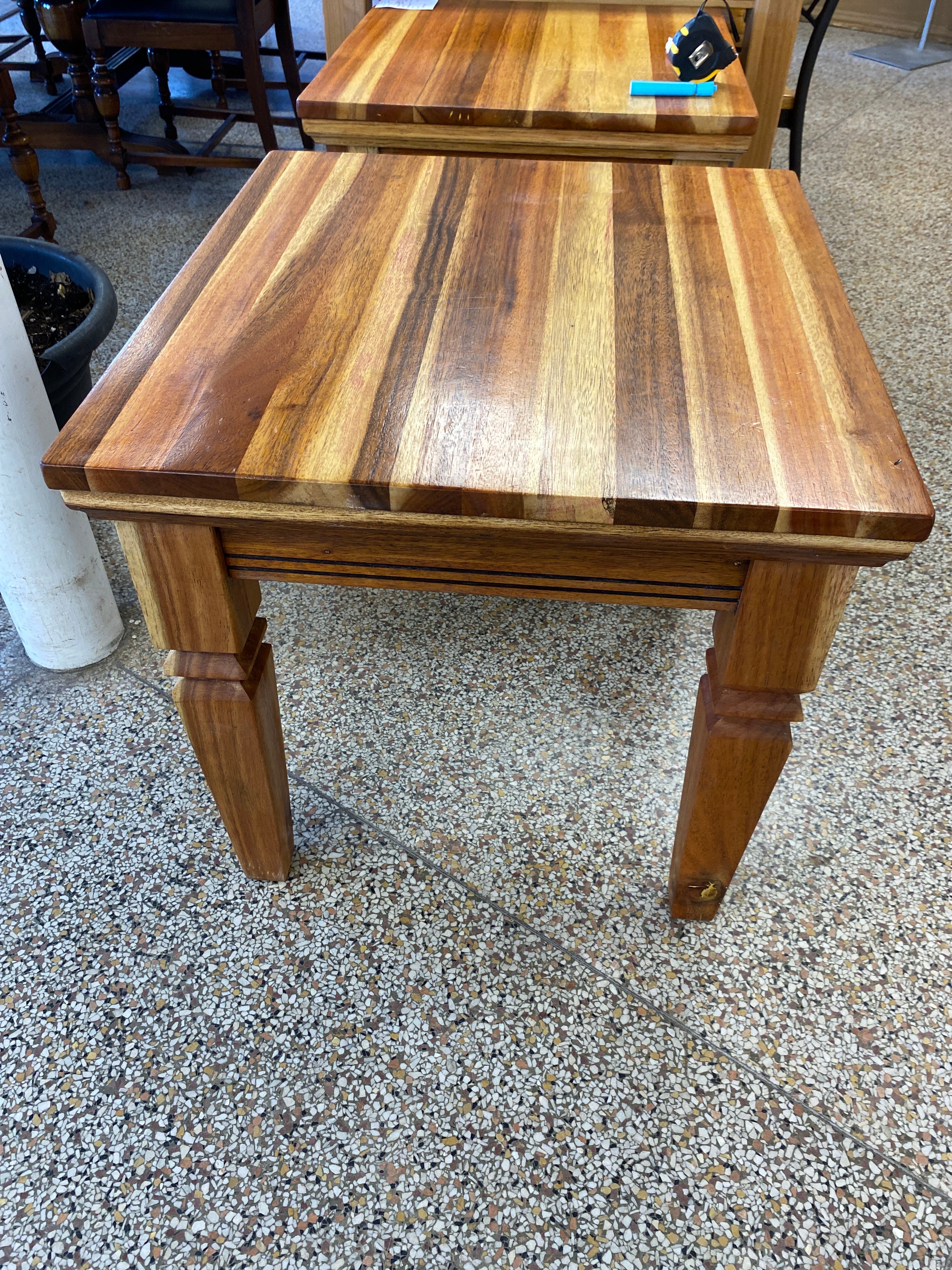 Acacia square wooden end table ( form Indonesia ) A