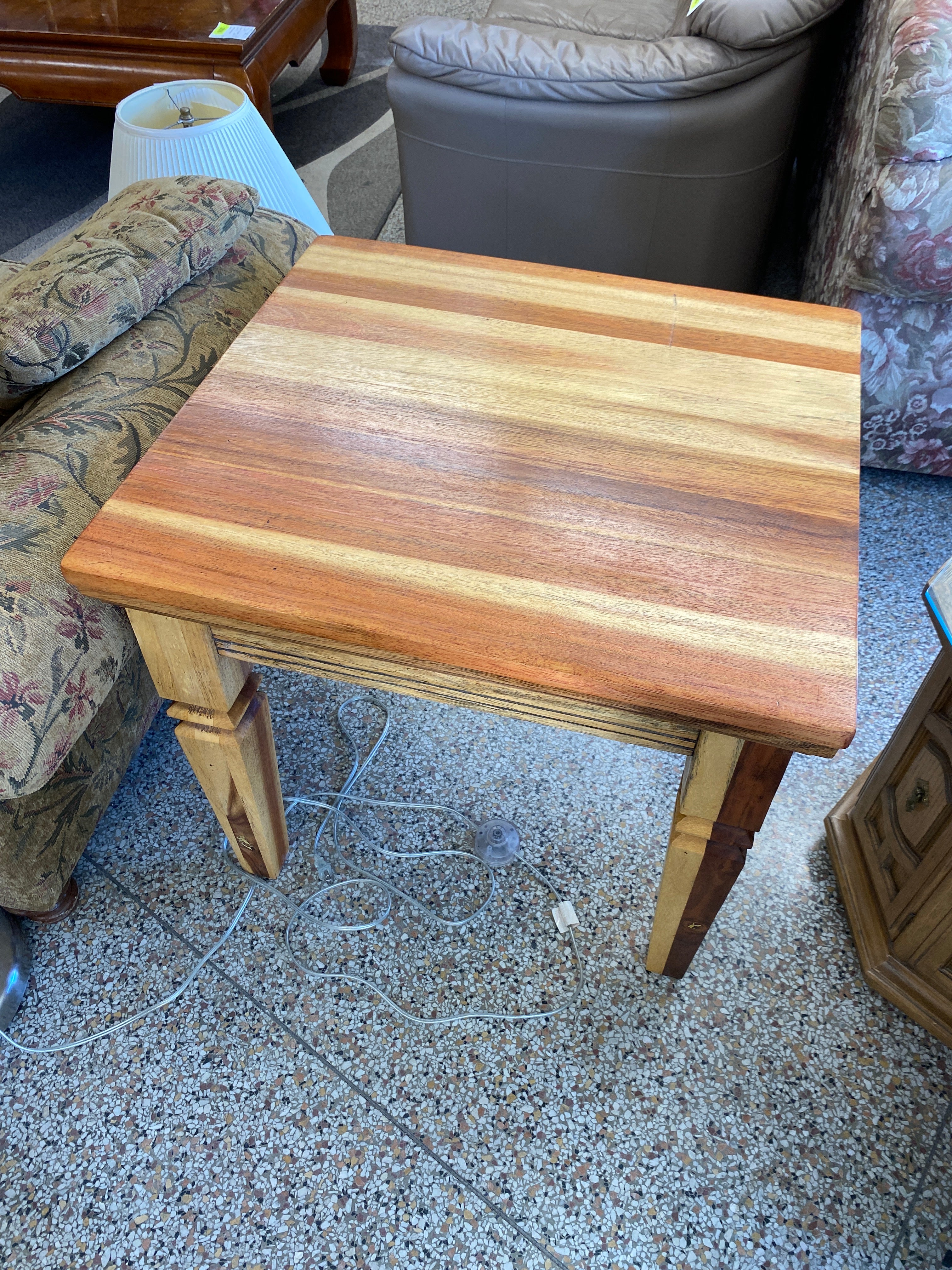 Acacia square high wooden end table (B )