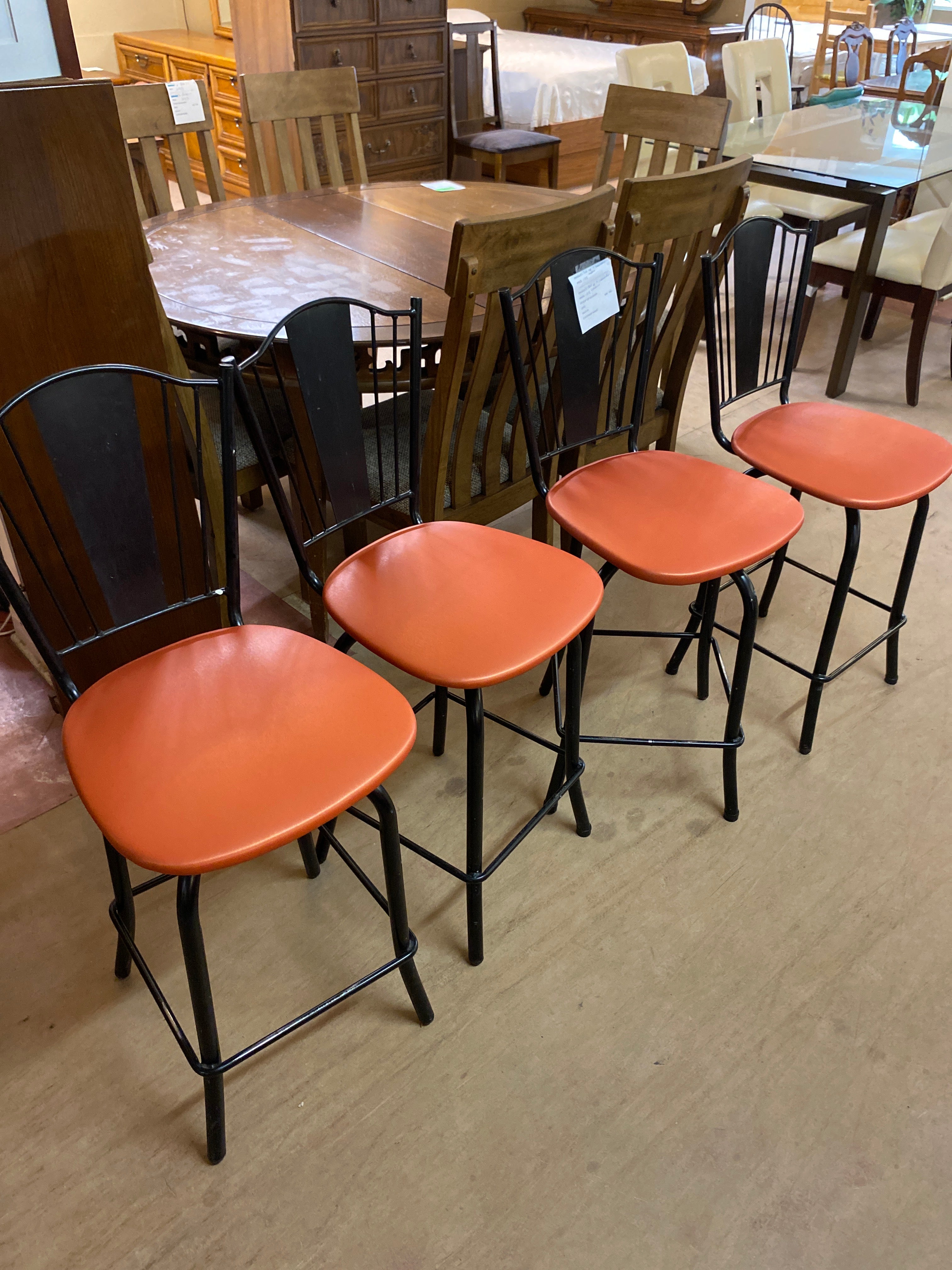 Set of 4 counter chair