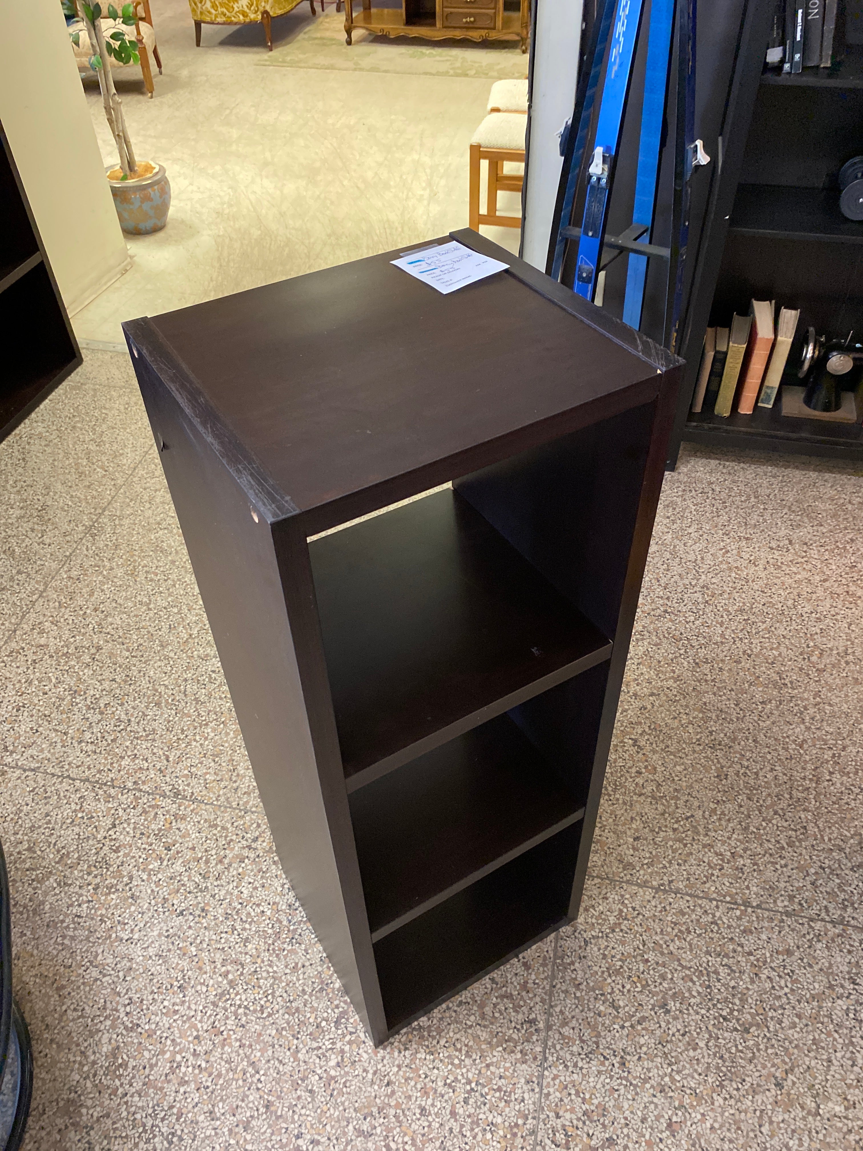 Boxy book shelf