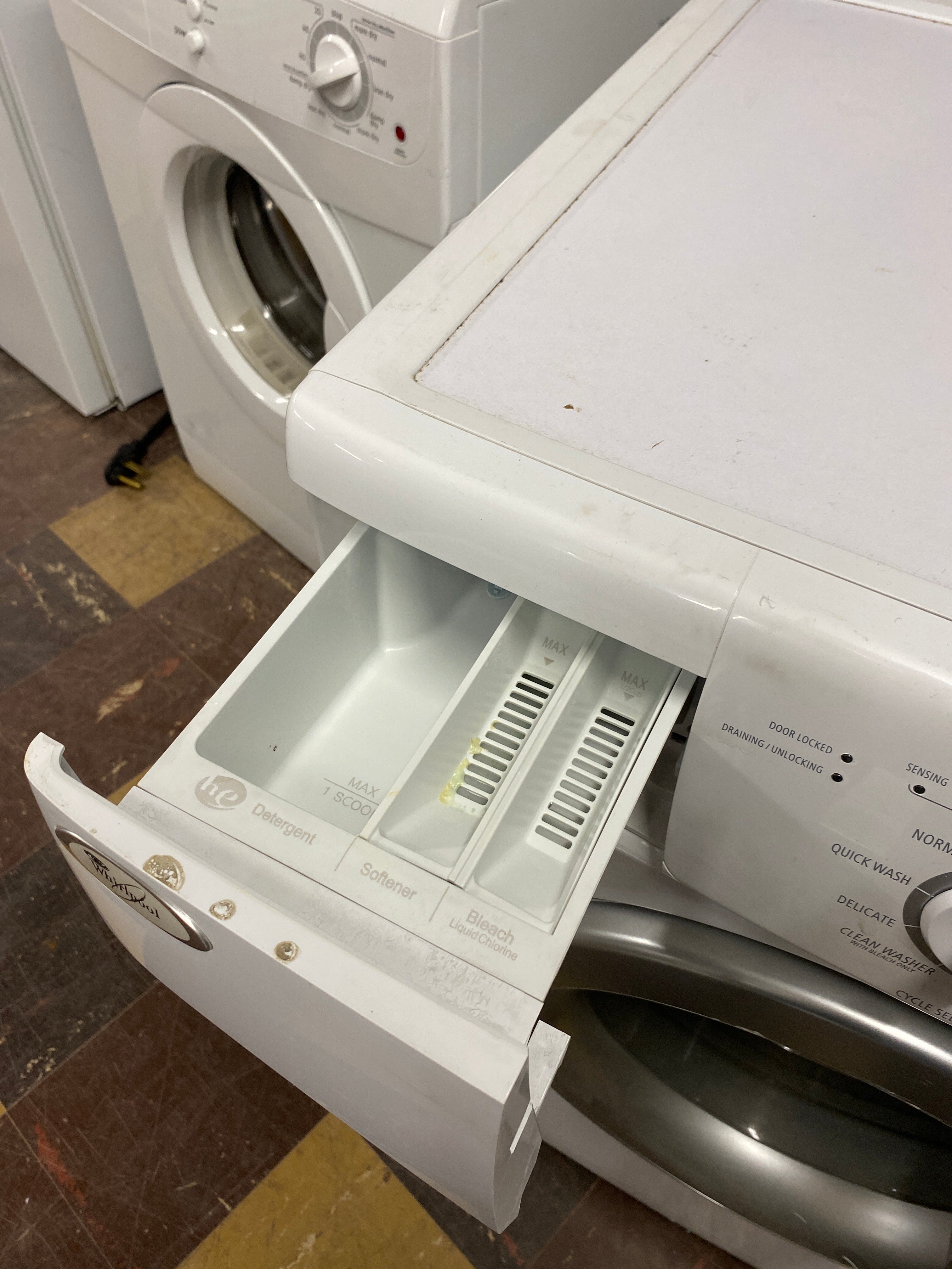 Whirlpool apartment washer