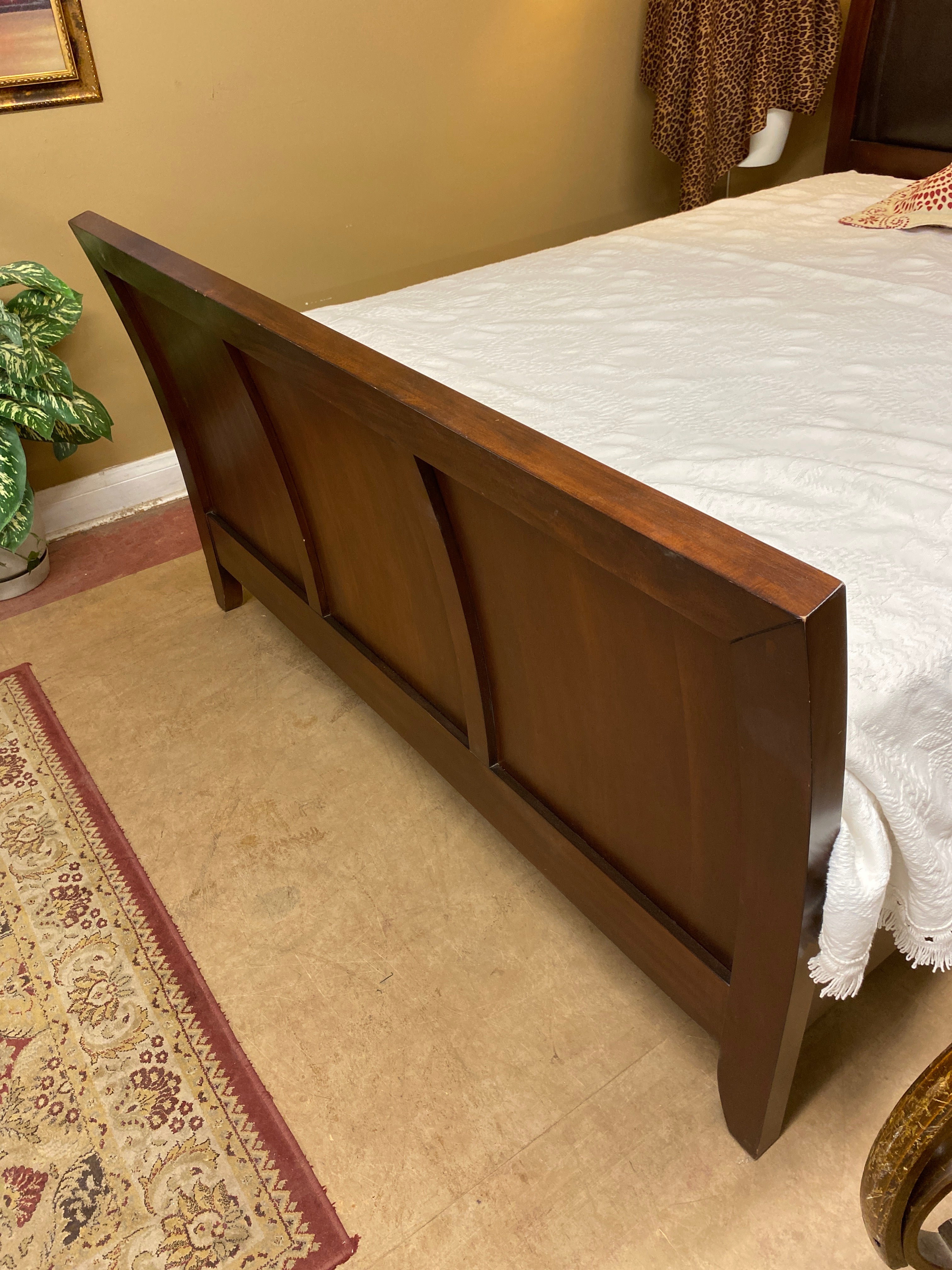 Q sleigh bed frame