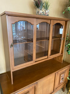 China / Buffet cabinet