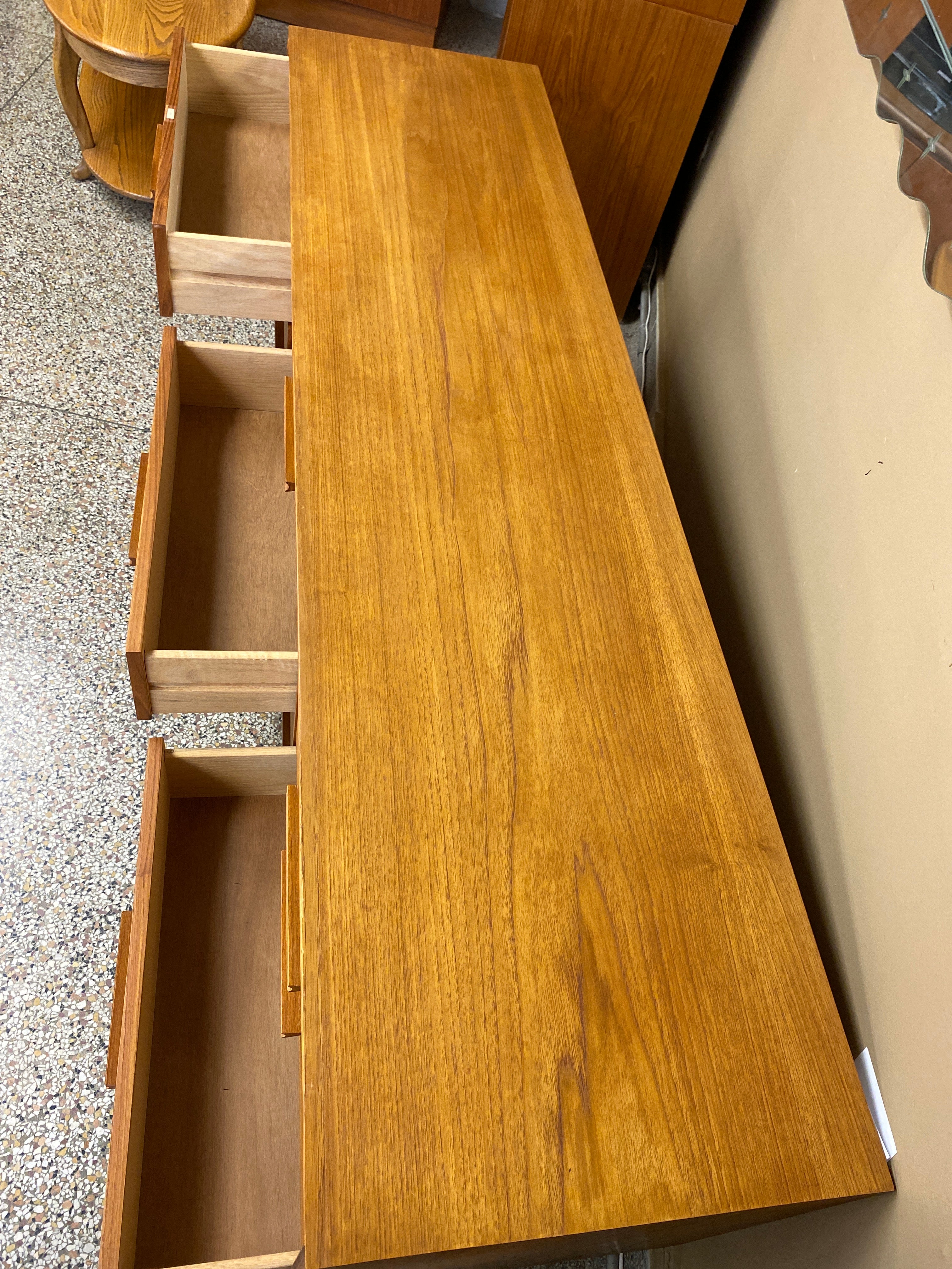 Teak 9 drawer dresser