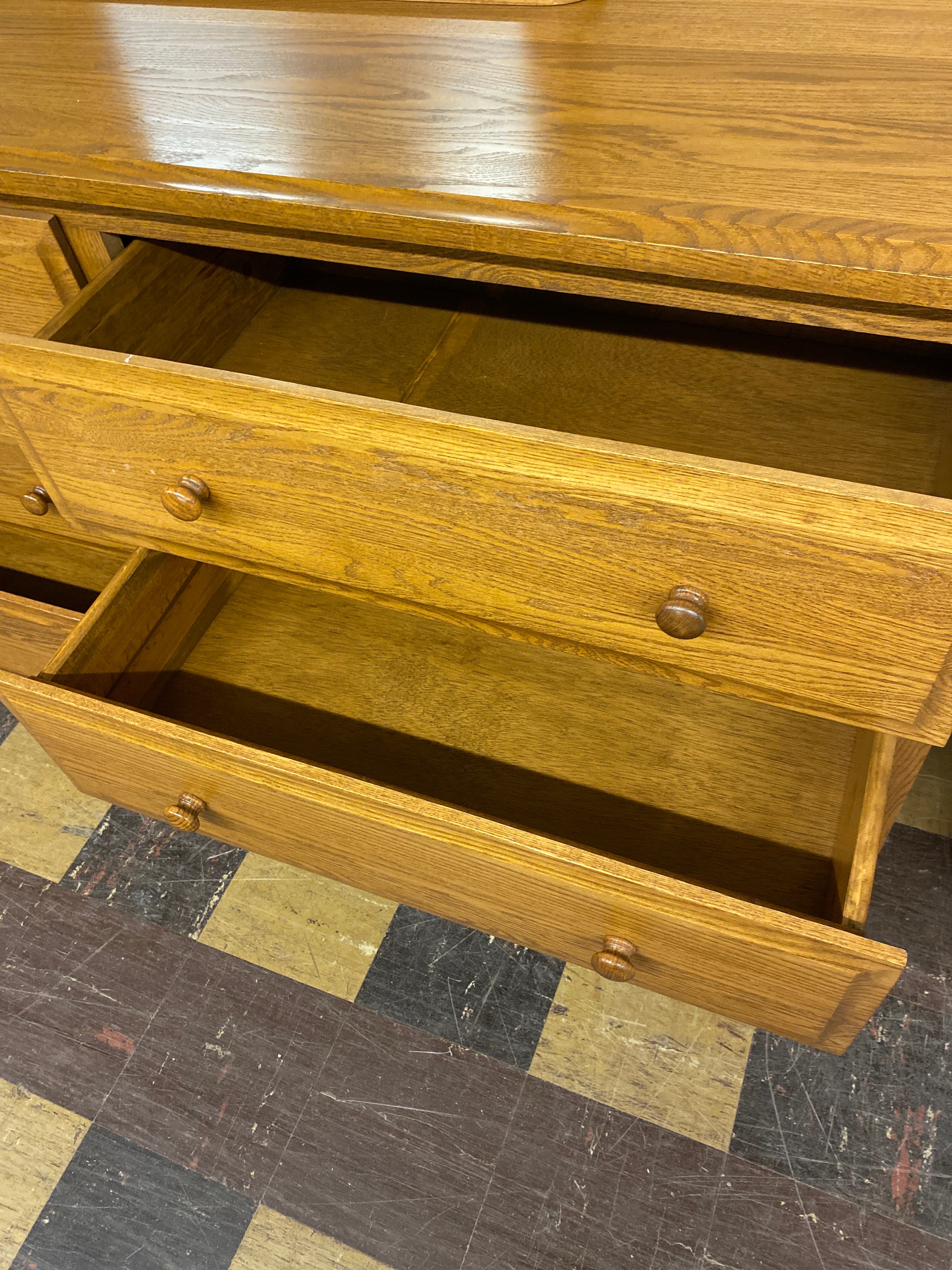 Oak dresser / mirror