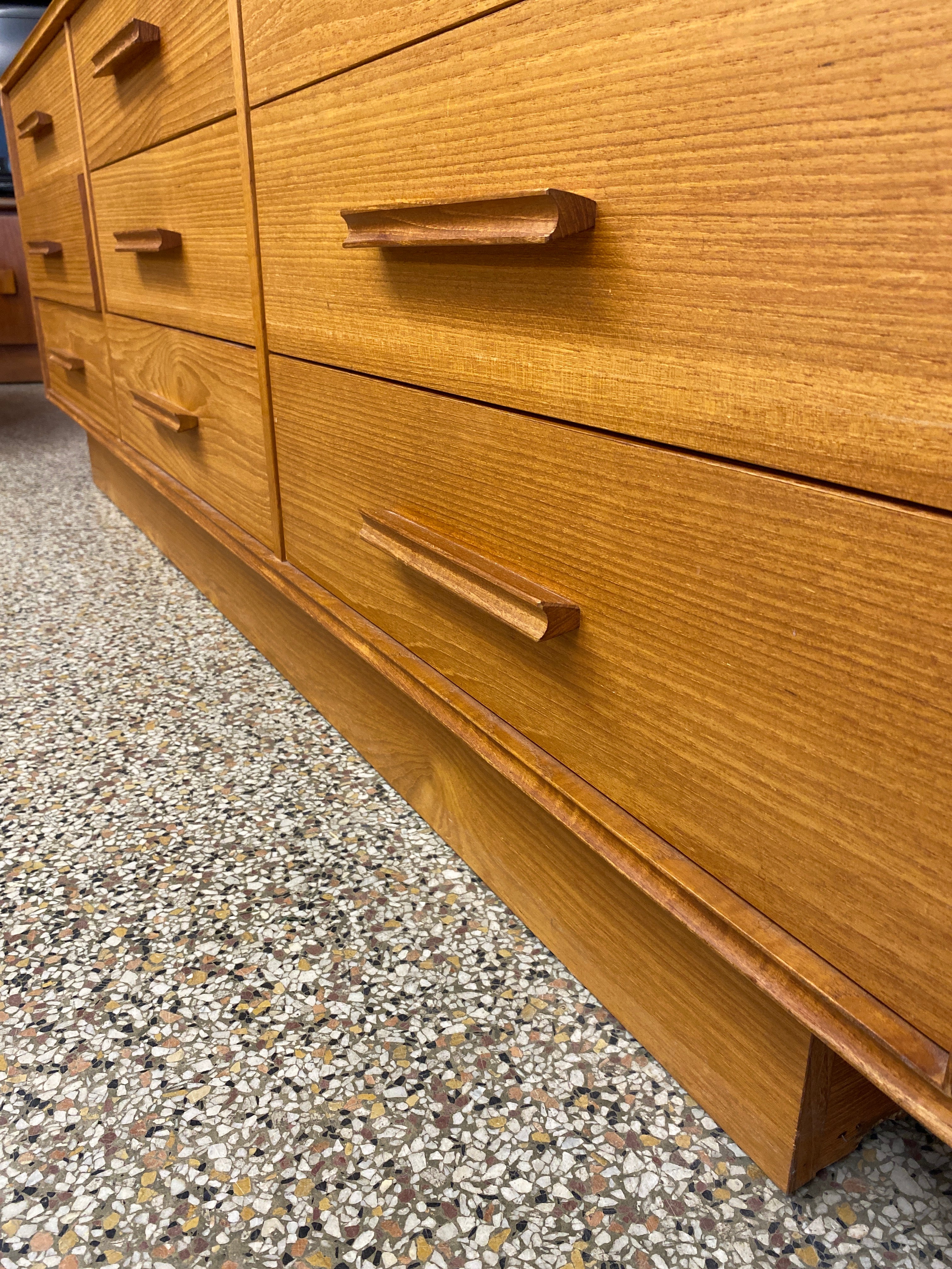 Teak 9 drawer dresser