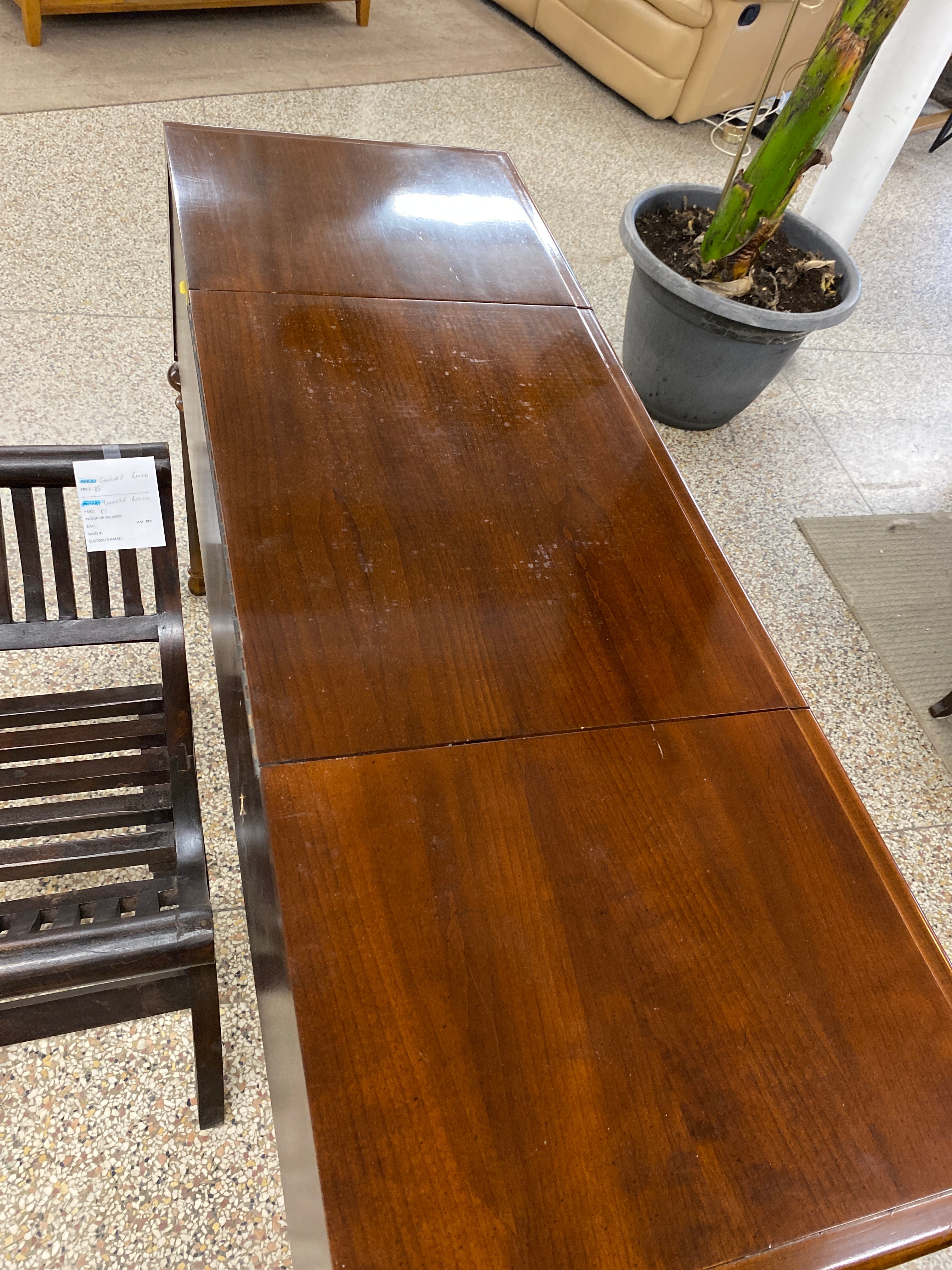 Beautiful vanity with open-up mirror