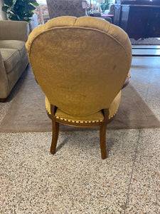 F.P chair ( golden )