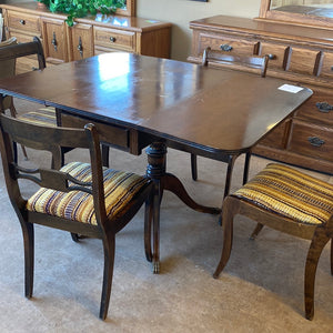 Duncan fife table and 4 chairs