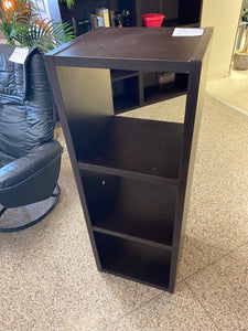 Boxy book shelf