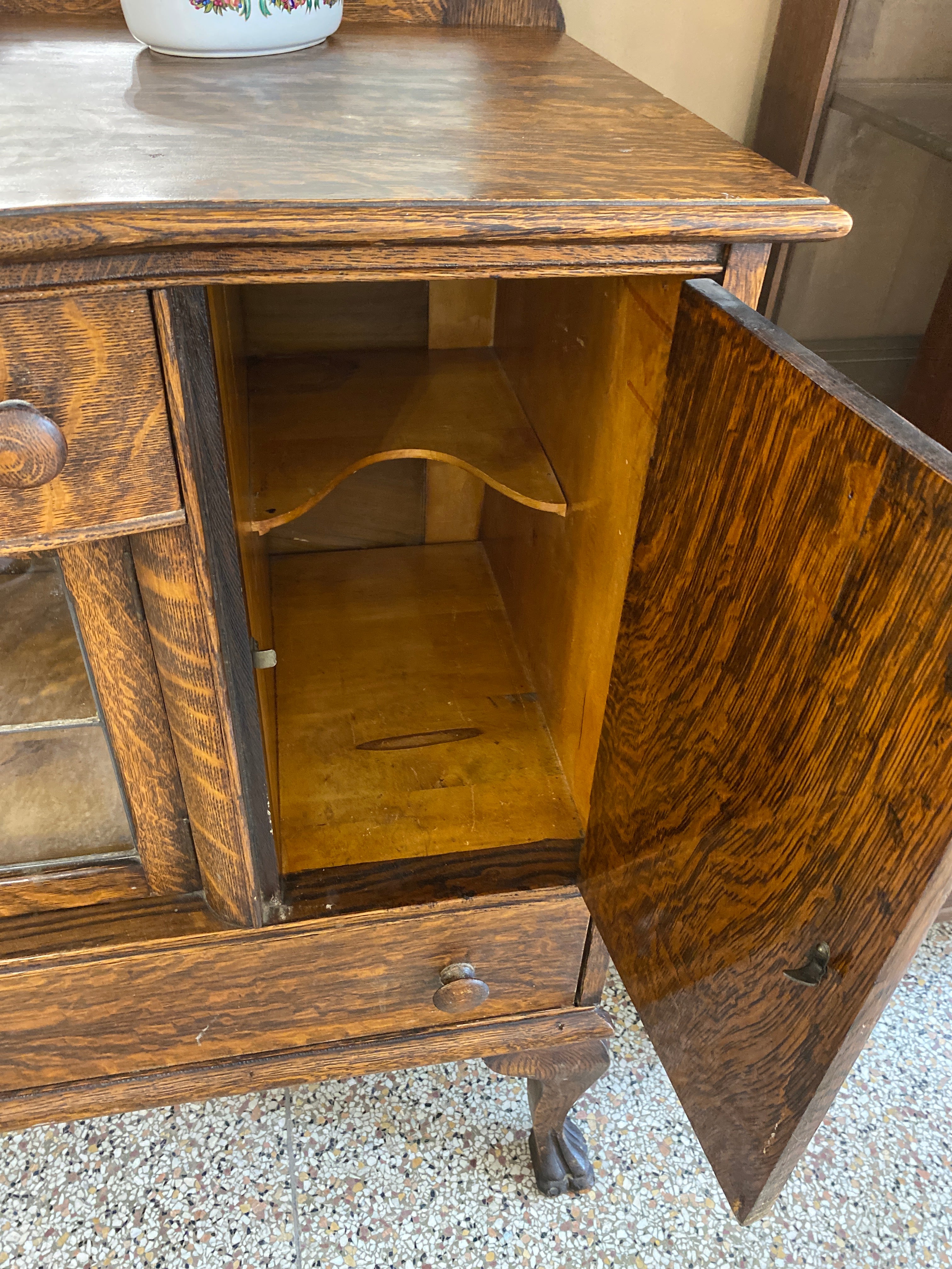 Antique hutch with mirror