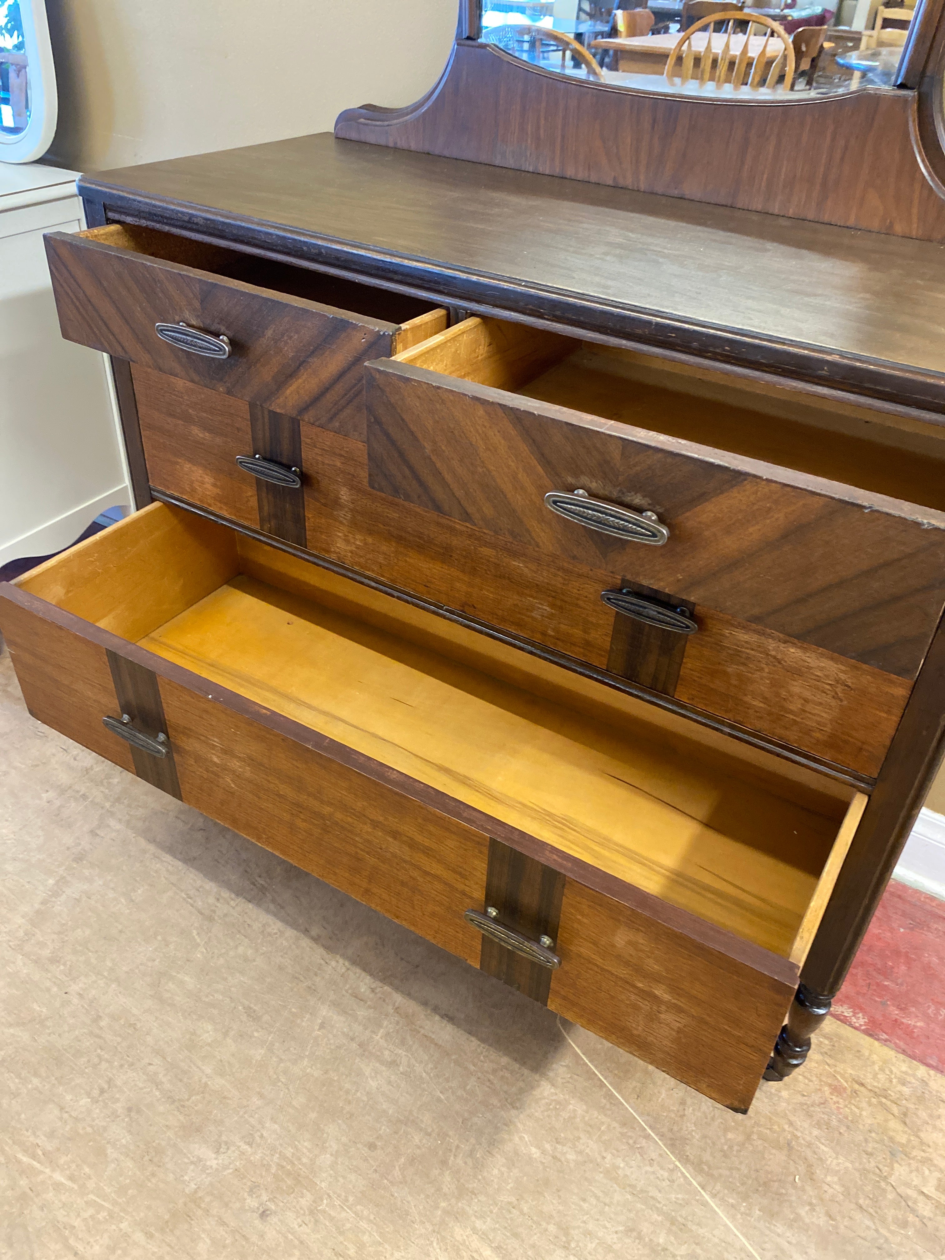 Antique dresser / mirror