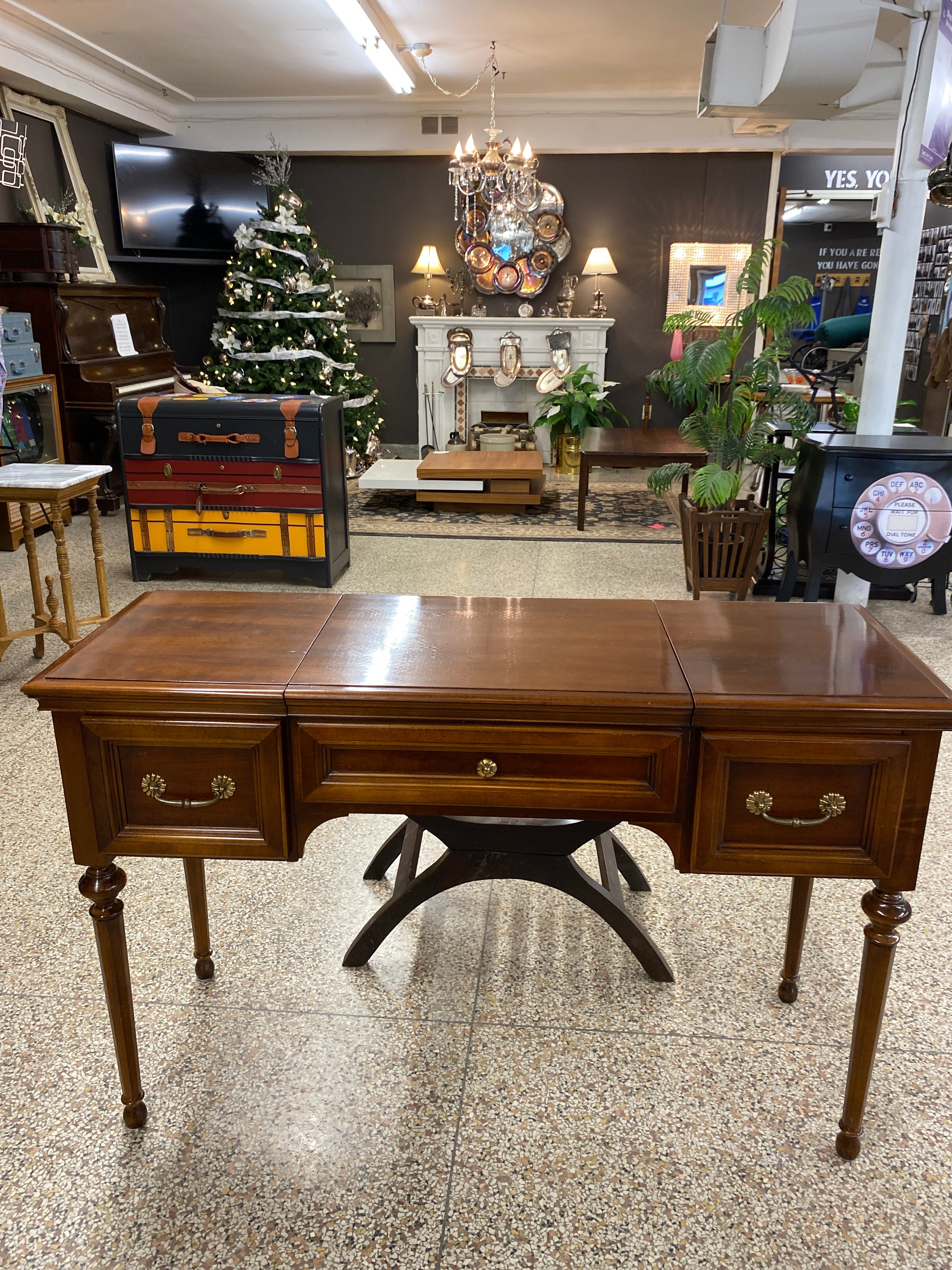 Beautiful vanity with open-up mirror