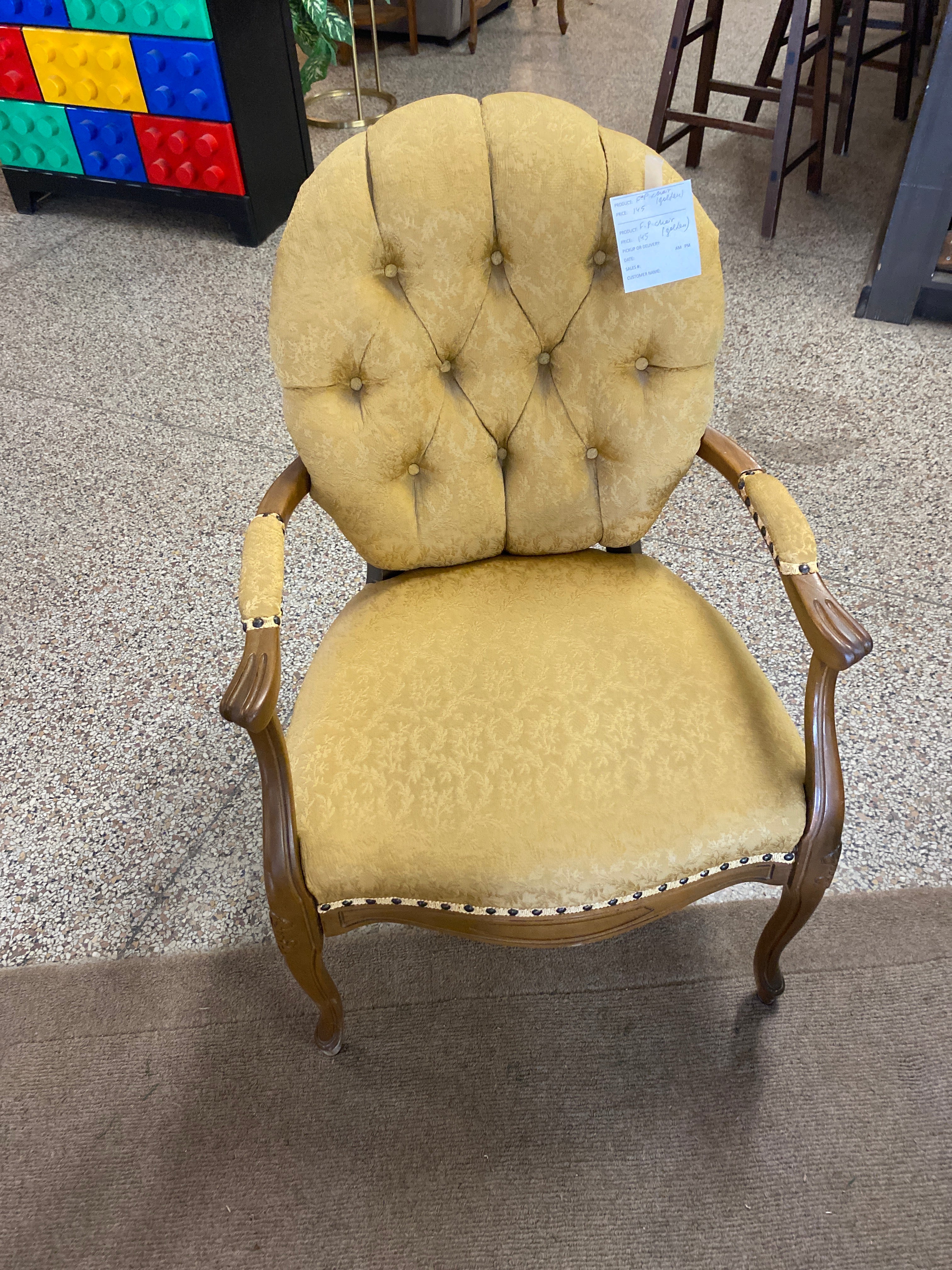 F.P chair ( golden )