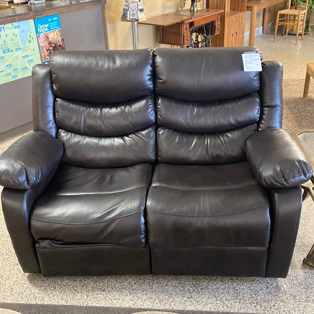 Leather Black love recliner (power)