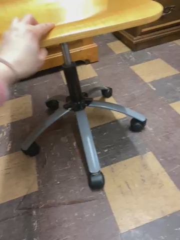 Play wood office chair